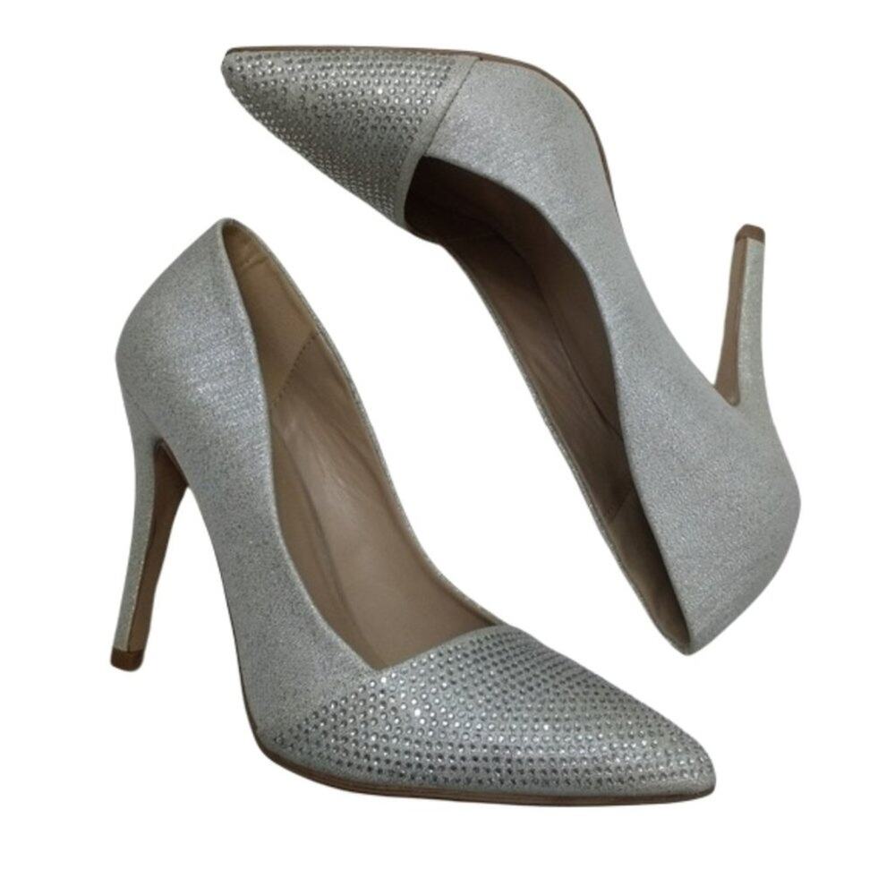 Delicious Rhinestone Embellished Silver Pumps